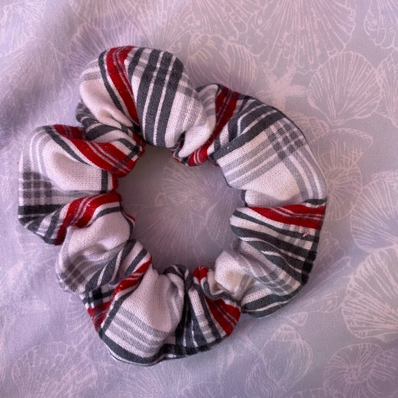 Handmade flannel red and grey plaid scrunchie! - Picture 2 of 2